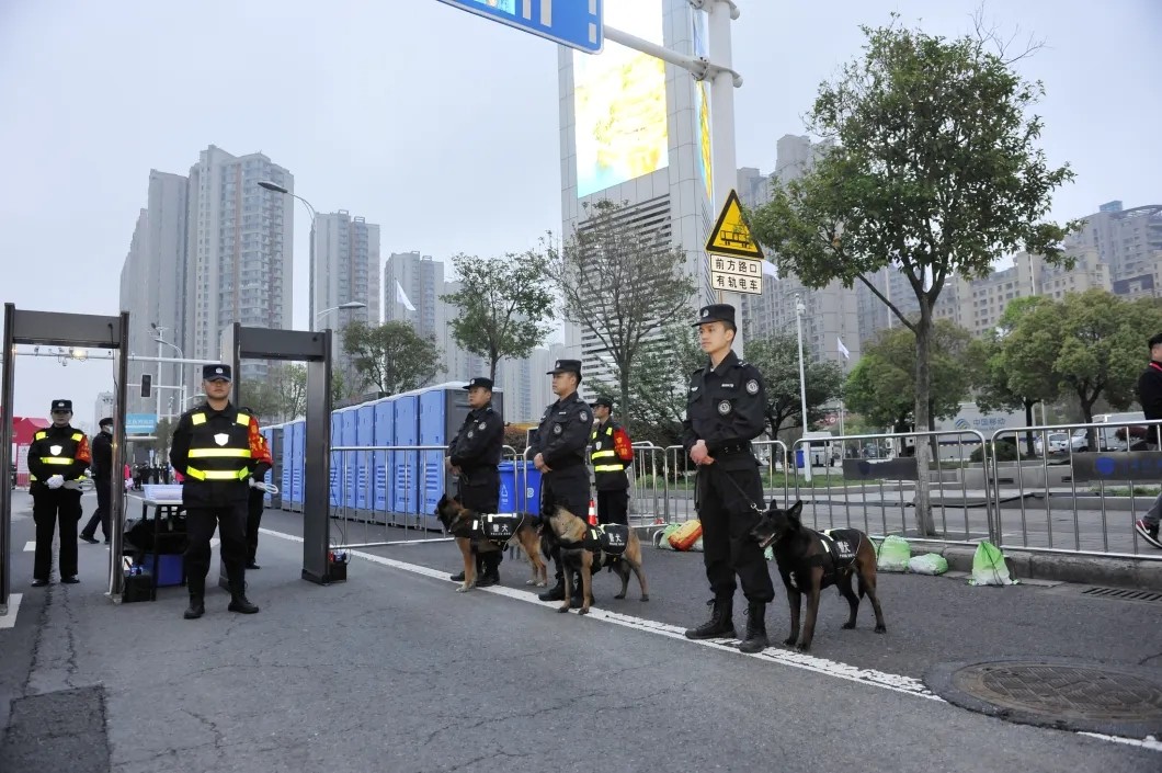 640.webp (15).jpg 640.webp (15).jpg